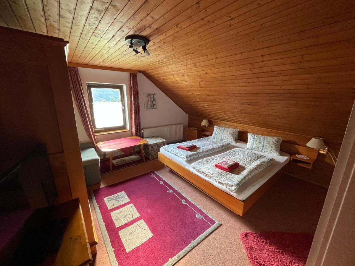 魏斯布里阿赫Haus Schwarzenbach公寓 外观 照片